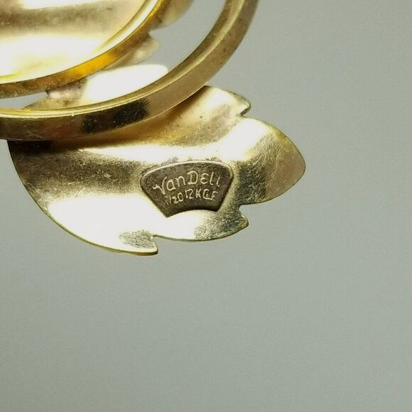 Vintage Van Dell 12k Yellow Gold Filled Three Leaf Brooch, Signed Lapel Pin - Picture 4 of 7